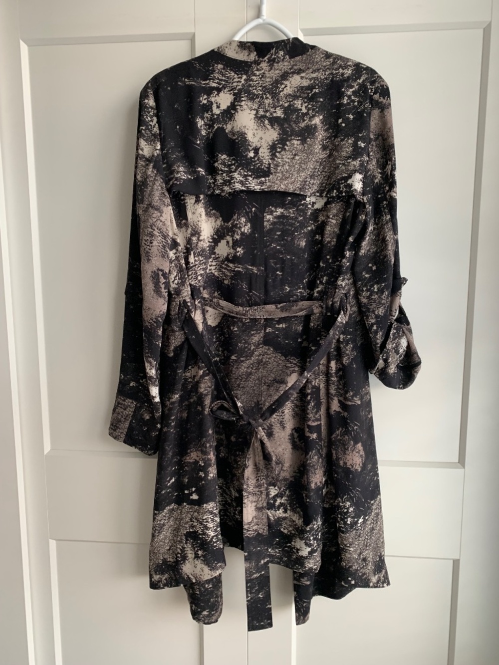 Babaton Trench Coat Open Front with Belt Size M Lined - Picture 6 of 9